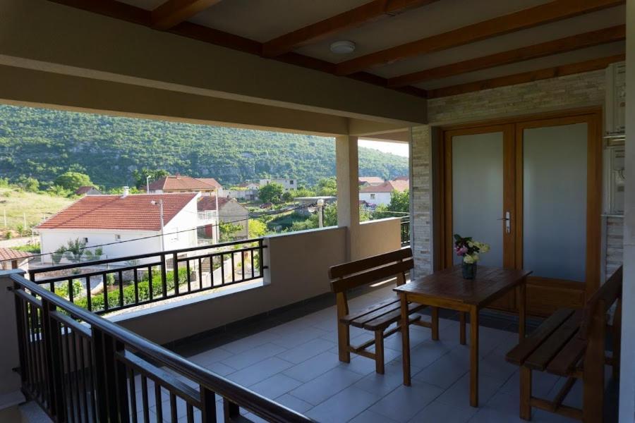 Apartments Ena Trebinje Eksteriør bilde