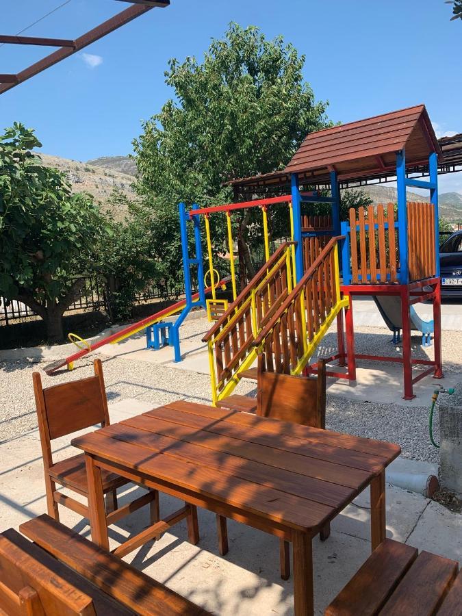 Apartments Ena Trebinje Eksteriør bilde